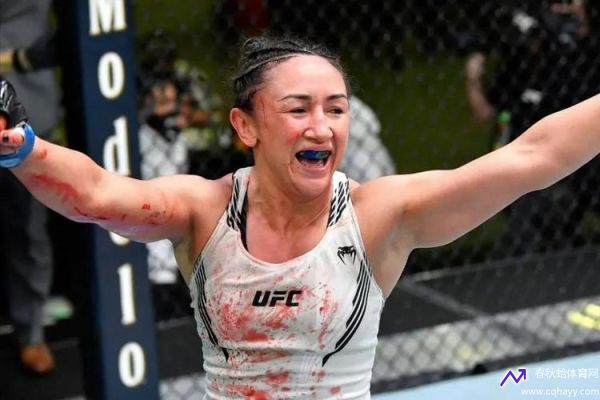 UFC女选手赢了拉上衣原视频(打ufc的女的)